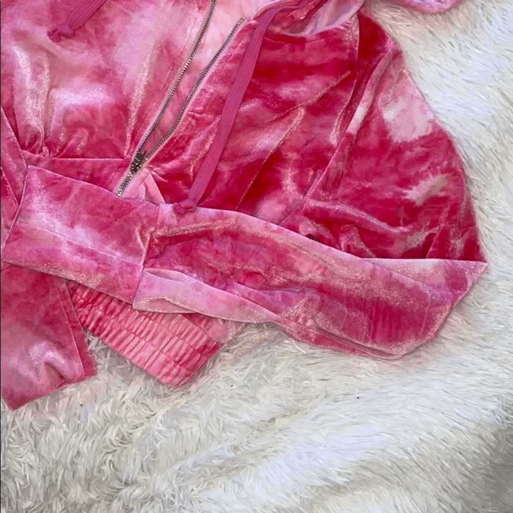 Velvet Tie Dye Cropped Jacket - Picture 5 of 5